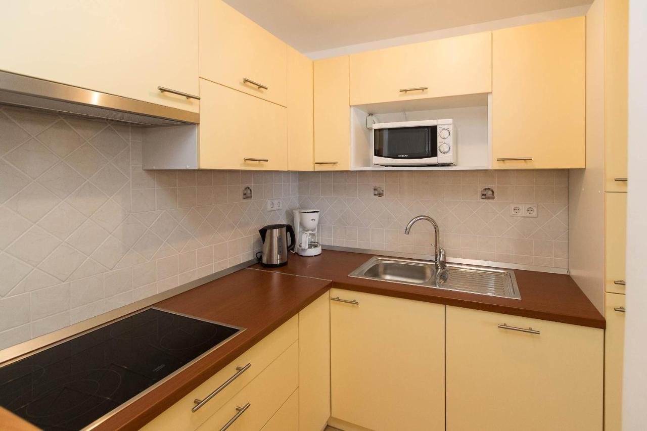 Apartments Carmen Crikvenica Dış mekan fotoğraf