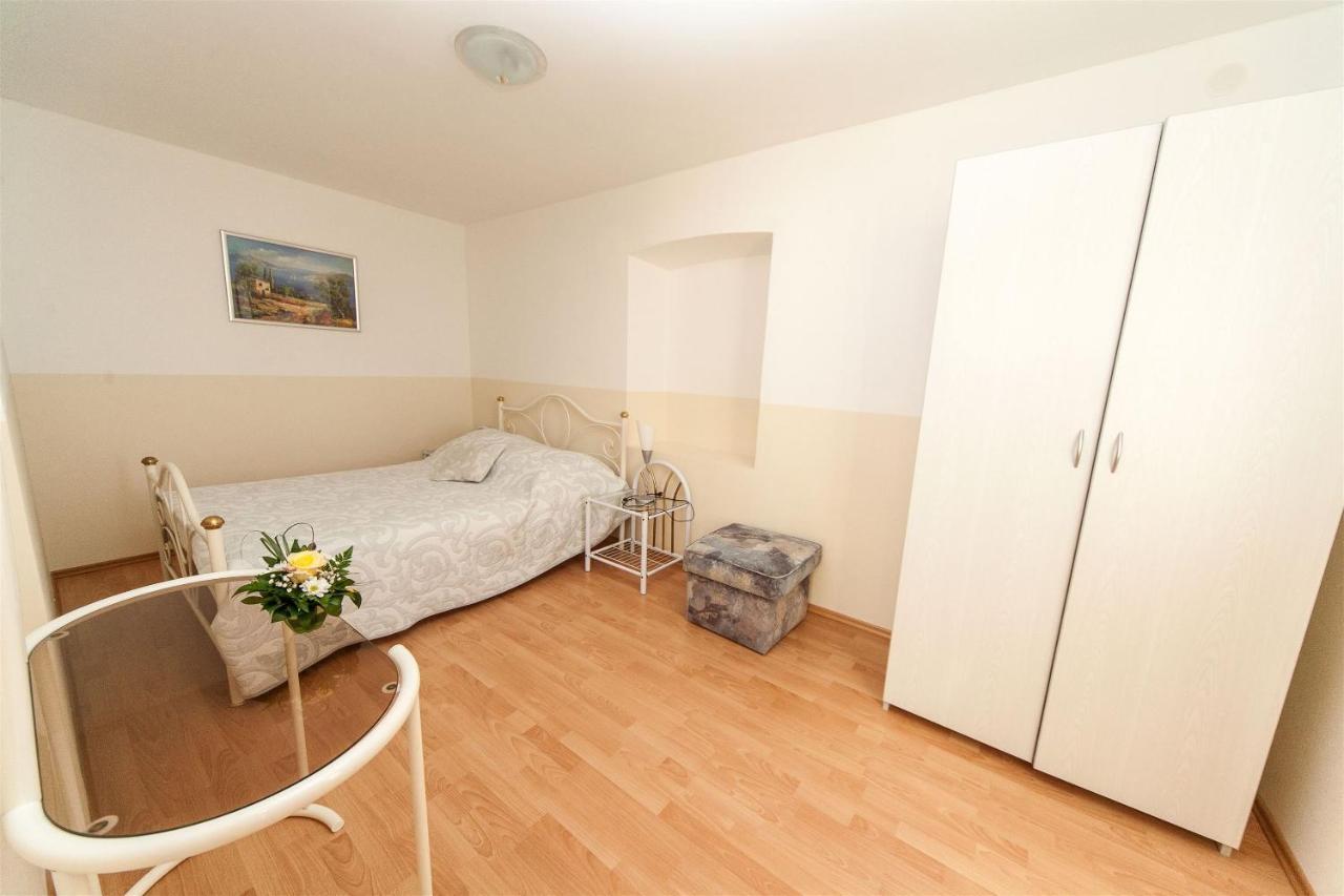 Apartments Carmen Crikvenica Dış mekan fotoğraf