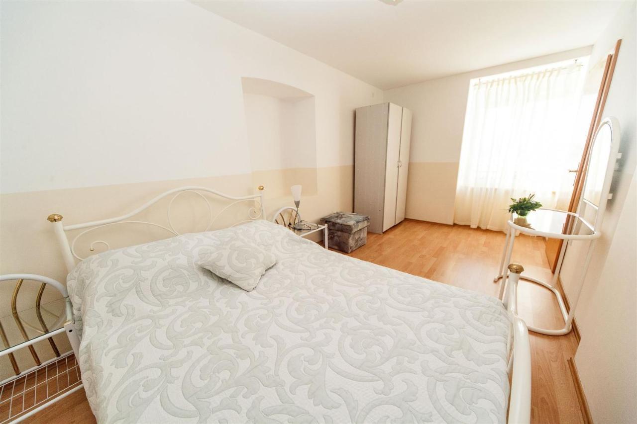 Apartments Carmen Crikvenica Dış mekan fotoğraf