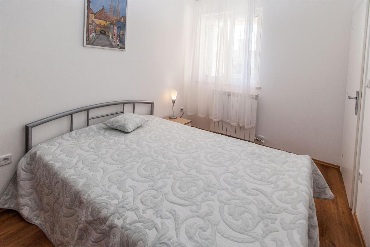 Apartments Carmen Crikvenica Dış mekan fotoğraf